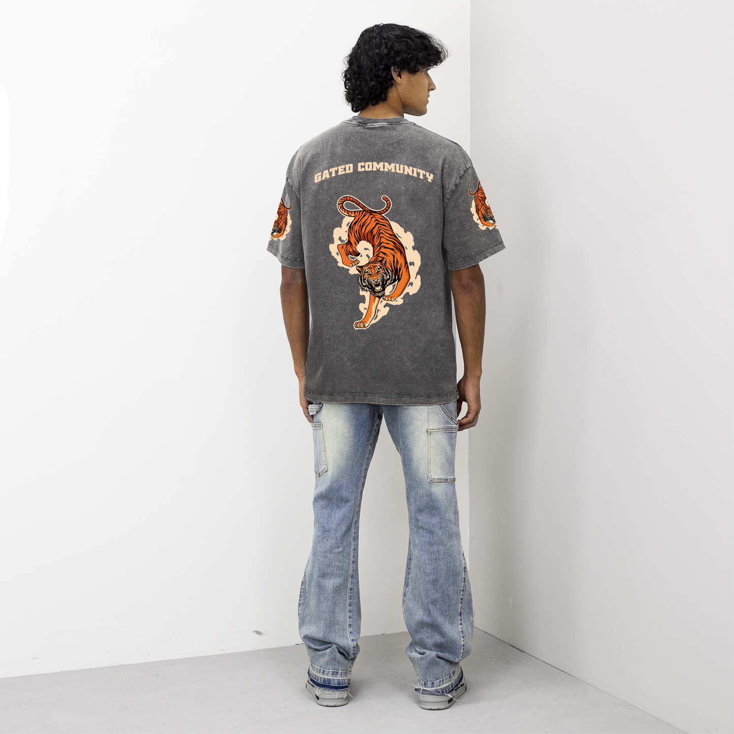 Angry tiger T-shirt