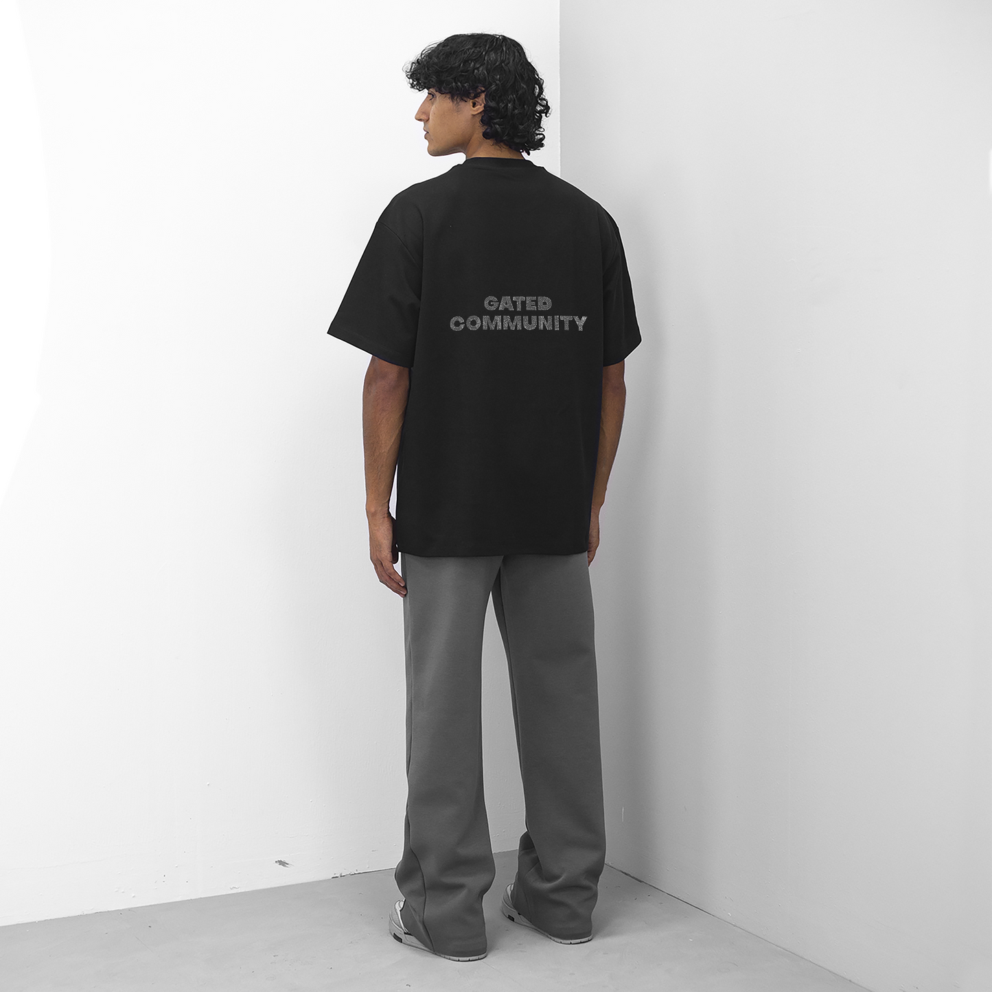 Keyhole G Rhinestone T-shirt