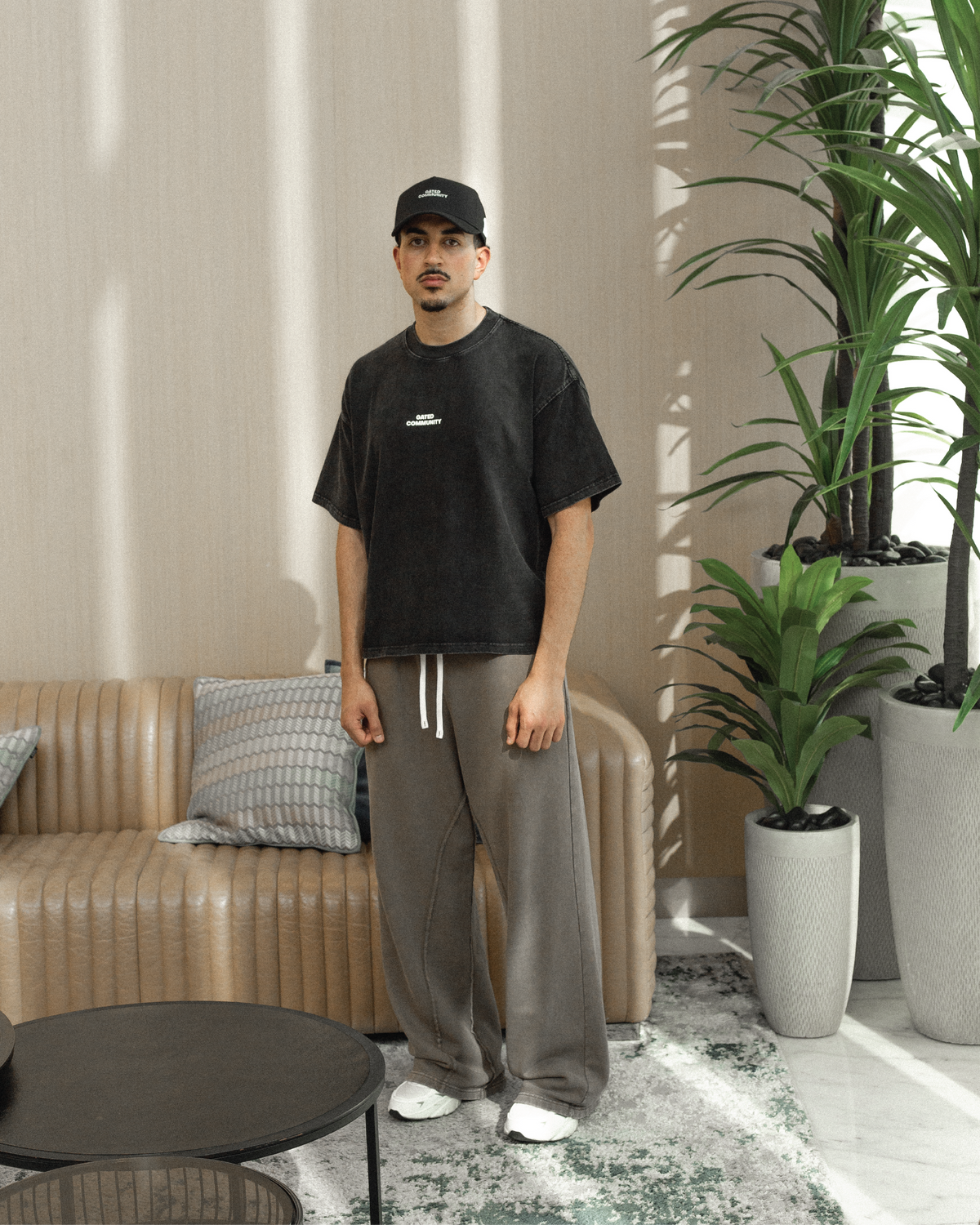 Signature wide leg sweatpants