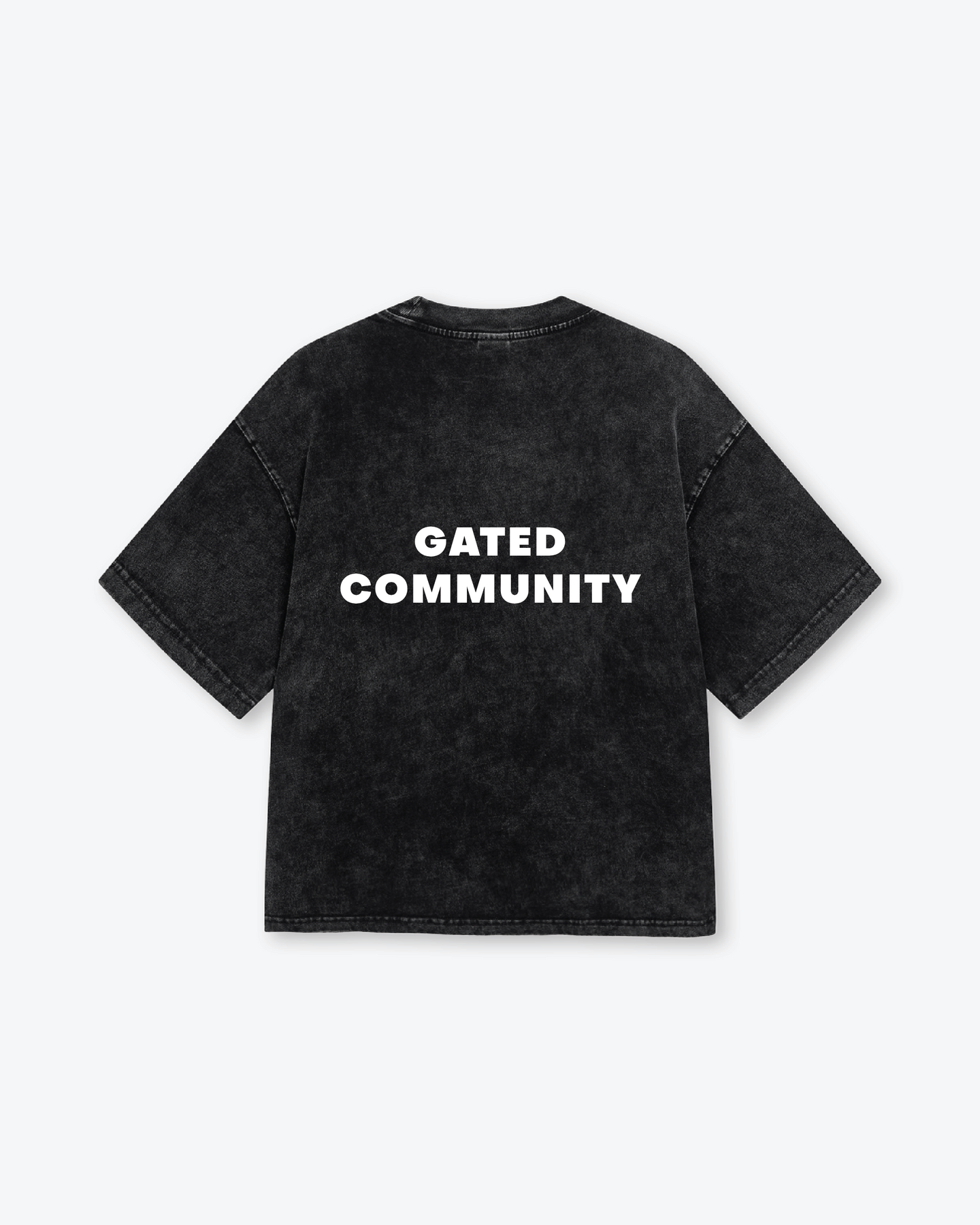 GATED COMMUNITY SIGNATURE BOXY FIT T-SHIRT