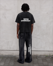 GATED COMMUNITY SIGNATURE BOXY FIT T-SHIRT